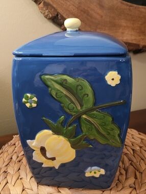 Nonni's Handpainted Ceramic Biscotti Cookie Jar Canister Blue Yellow Flowers Lid